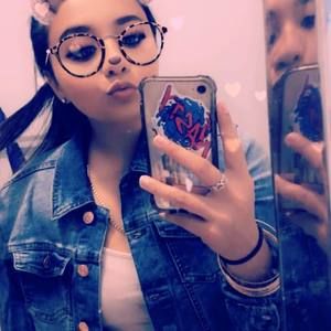 Meet your Posher, Jasmine